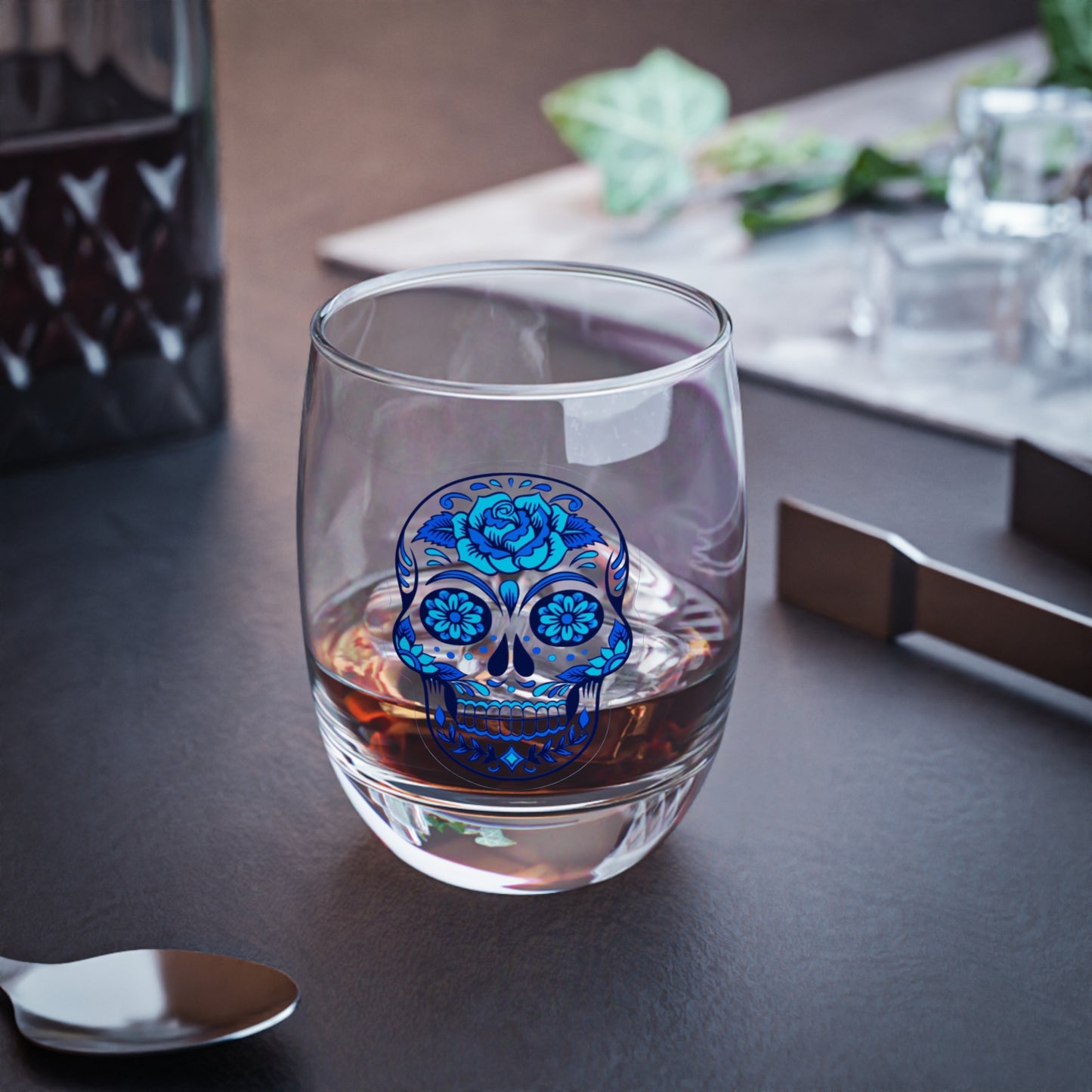 Unique Skull Design Whiskey Glass, Decorative Drinkware, Gift for Him, Barware, Home Decor, Día de los Muertos