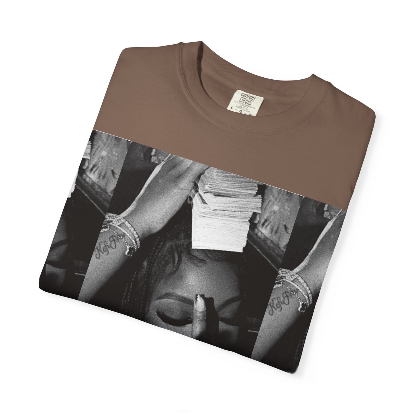 Artistic Unisex T-Shirt - Trendy Graphic Tee for Casual Style, Streetwear, Gift for Friends, Photography Lovers, Everyday Wear