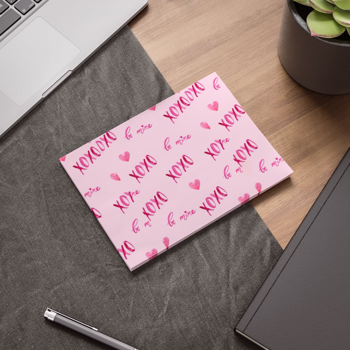 Post-it® Note Pads, xoxo pink design, Sticky Notes, Love Notes, Office Supplies, Stationery, Valentines Day Gift