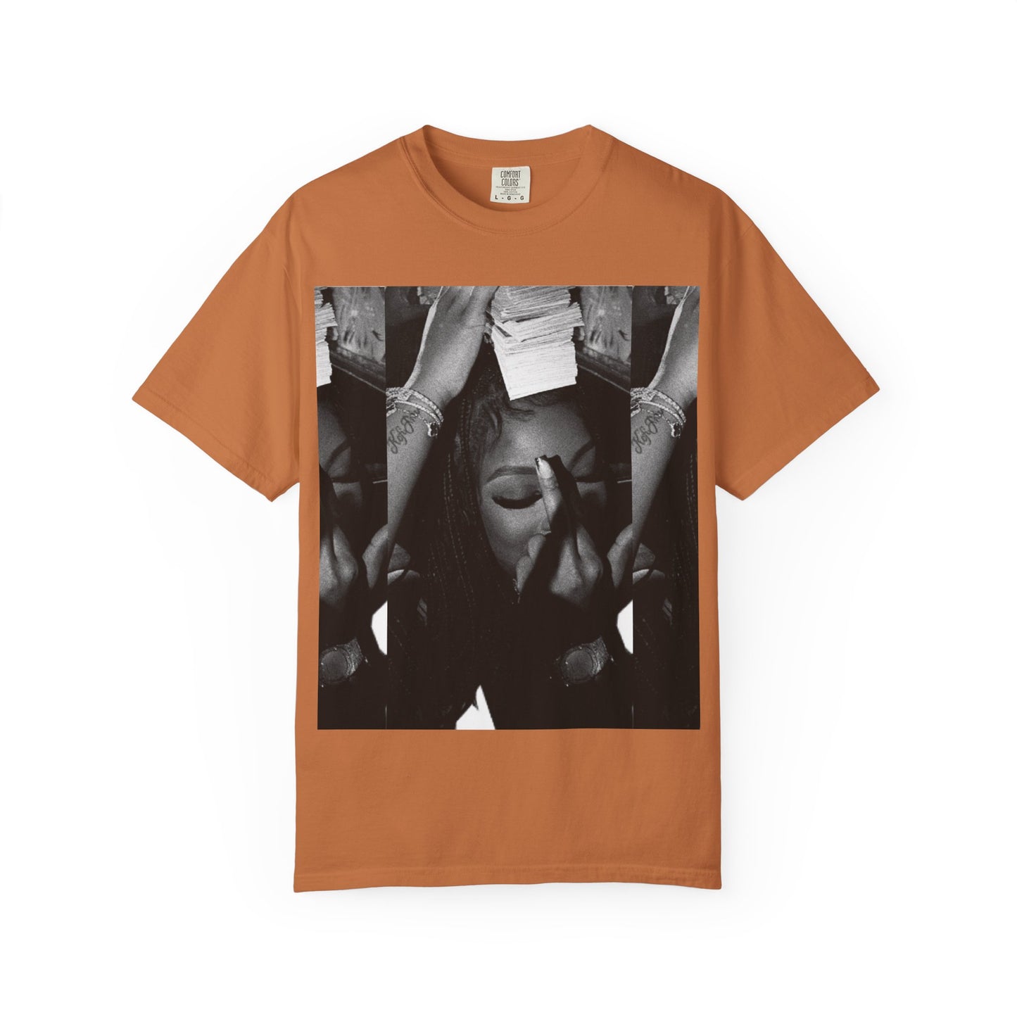 Artistic Unisex T-Shirt - Trendy Graphic Tee for Casual Style, Streetwear, Gift for Friends, Photography Lovers, Everyday Wear