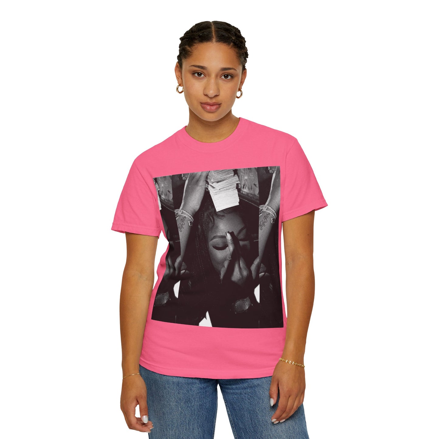 Artistic Unisex T-Shirt - Trendy Graphic Tee for Casual Style, Streetwear, Gift for Friends, Photography Lovers, Everyday Wear