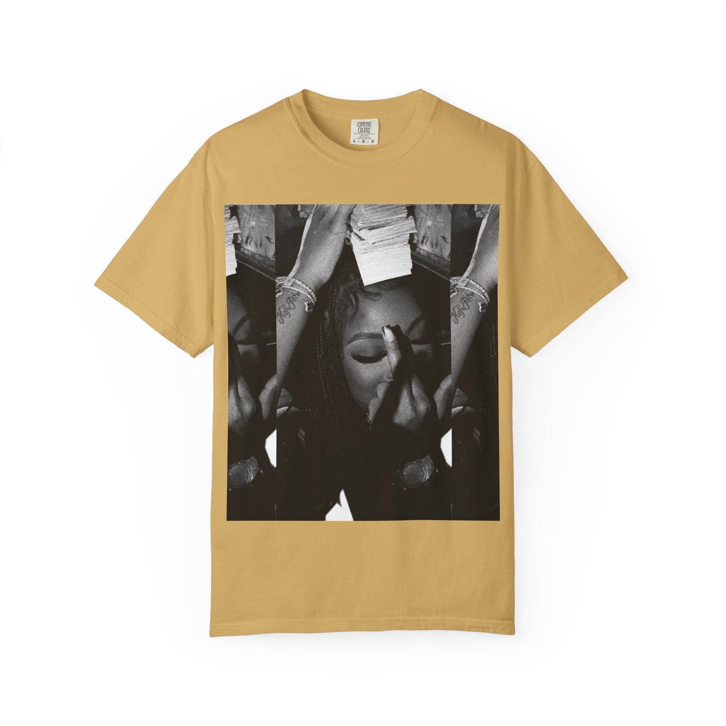 Artistic Unisex T-Shirt - Trendy Graphic Tee for Casual Style, Streetwear, Gift for Friends, Photography Lovers, Everyday Wear