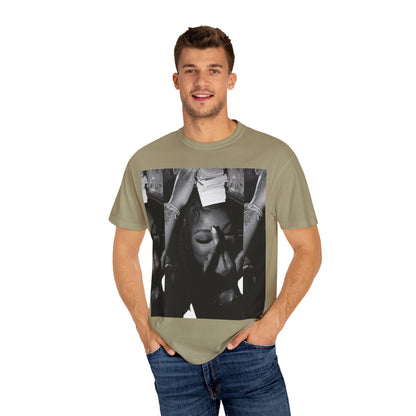 Artistic Unisex T-Shirt - Trendy Graphic Tee for Casual Style, Streetwear, Gift for Friends, Photography Lovers, Everyday Wear