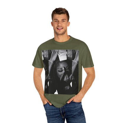 Artistic Unisex T-Shirt - Trendy Graphic Tee for Casual Style, Streetwear, Gift for Friends, Photography Lovers, Everyday Wear