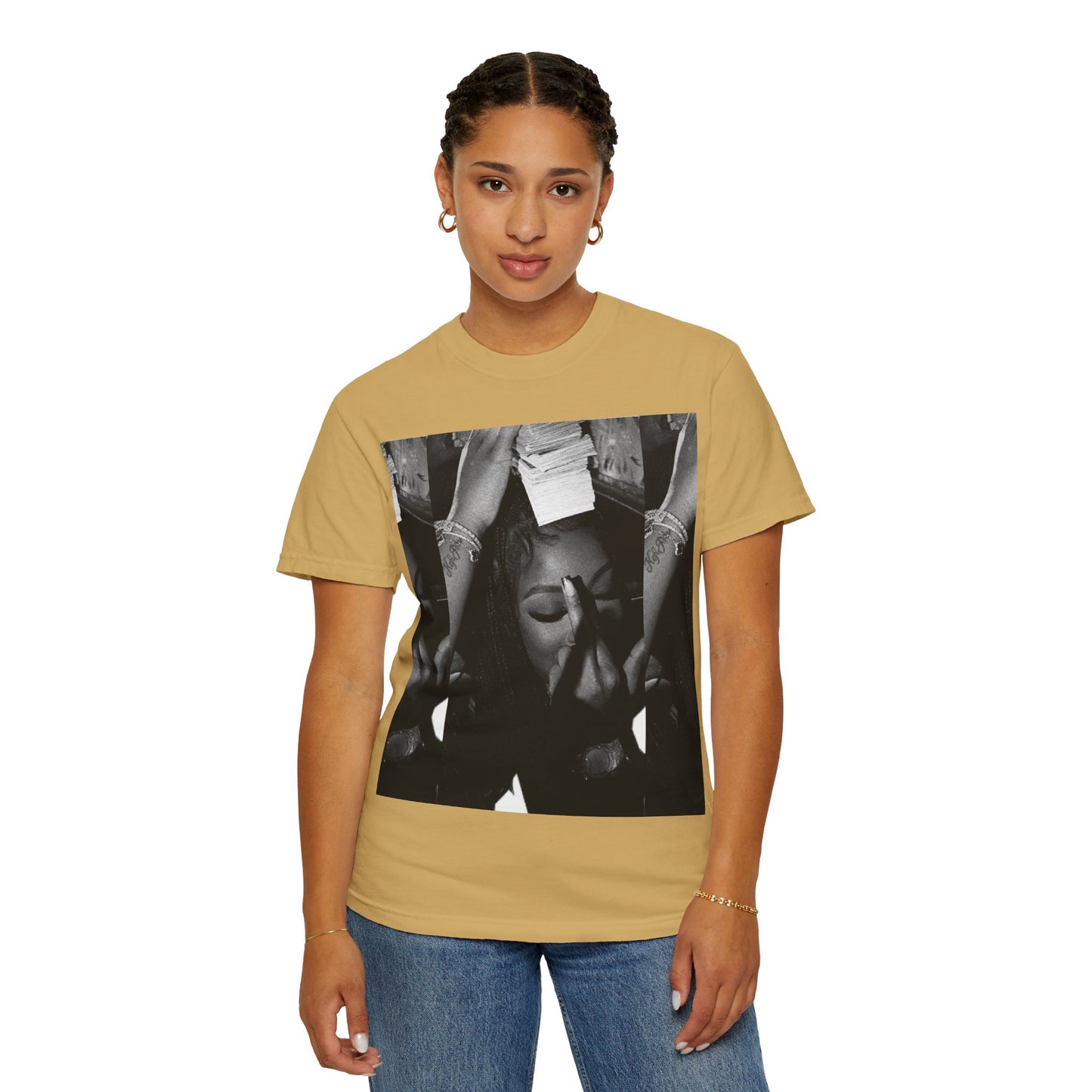 Artistic Unisex T-Shirt - Trendy Graphic Tee for Casual Style, Streetwear, Gift for Friends, Photography Lovers, Everyday Wear