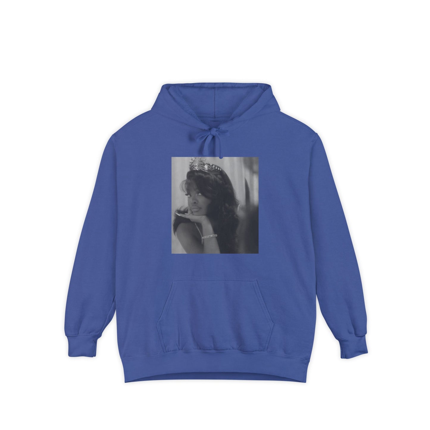 Chic Black and White Hoodie, Stylish Garment-Dyed Sweatshirt, Cozy Unisex Hoodie, Fashionable Casual Wear, Perfect for Everyday Use