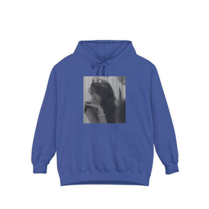 Chic Black and White Hoodie, Stylish Garment-Dyed Sweatshirt, Cozy Unisex Hoodie, Fashionable Casual Wear, Perfect for Everyday Use