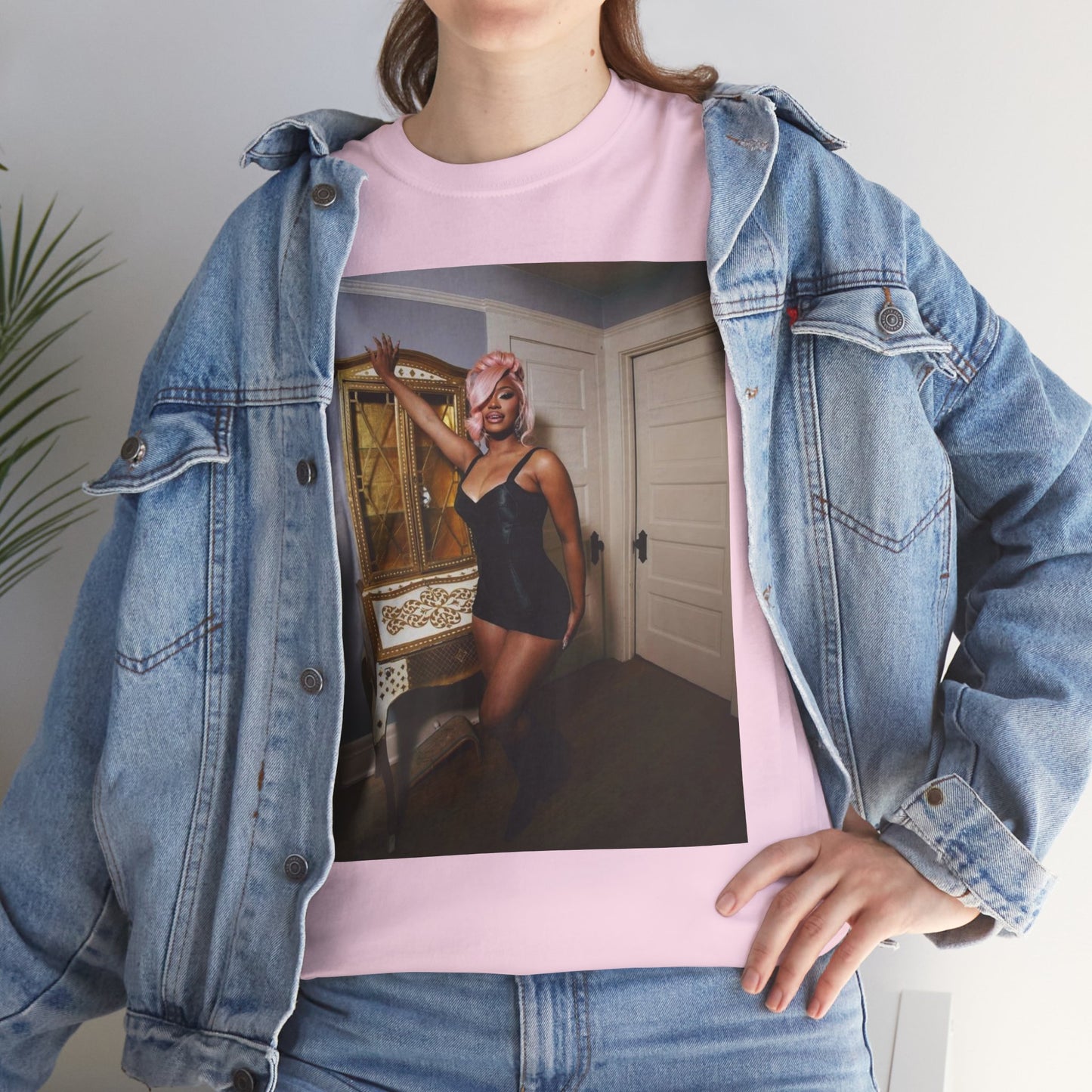 "Sexy Soulaan" Unisex Heavy Cotton Tee