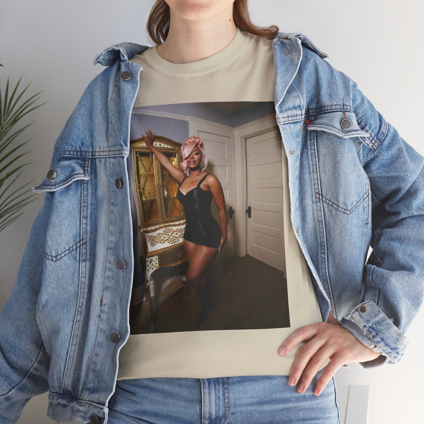 "Sexy Soulaan" Unisex Heavy Cotton Tee