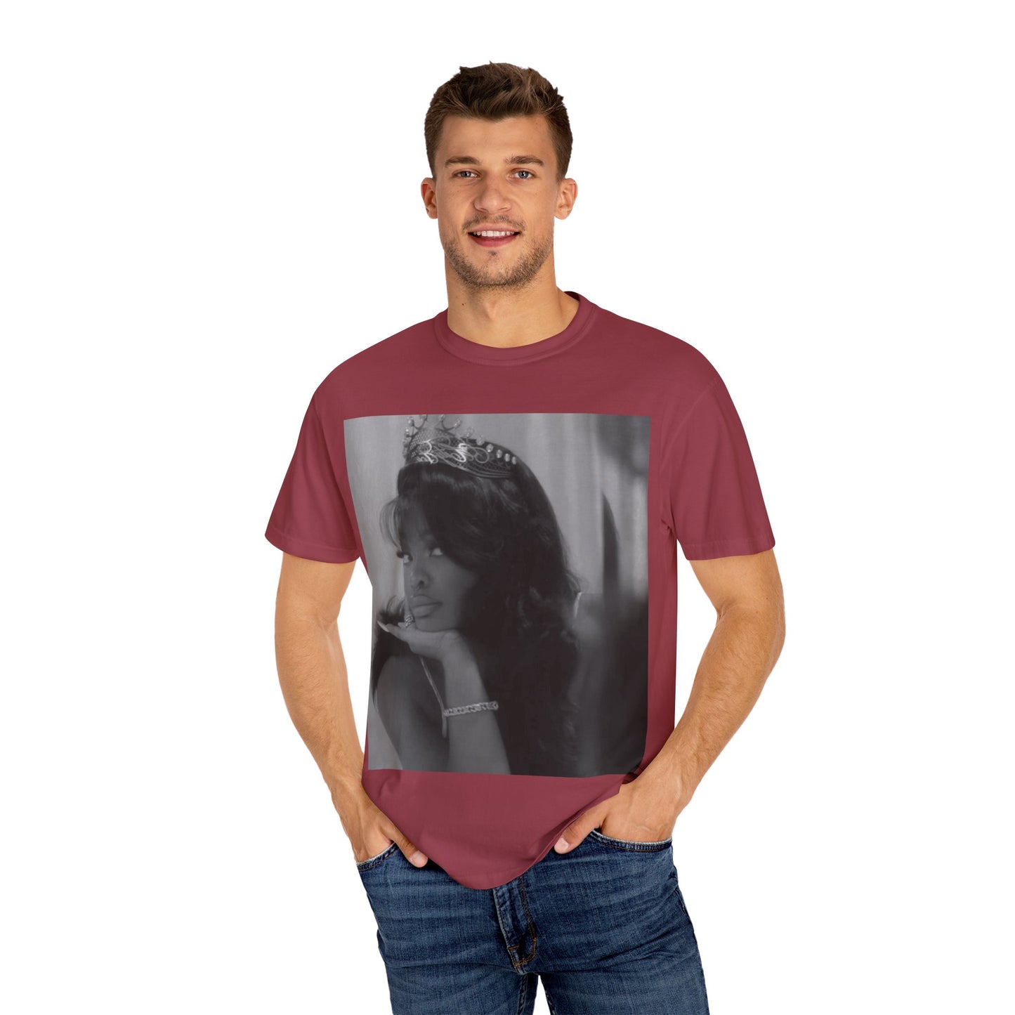 Vintage-Inspired T-Shirt with Iconic Design, Perfect for Fashion Lovers, Casual Wear, Gifts, Celebrations, Everyday Style