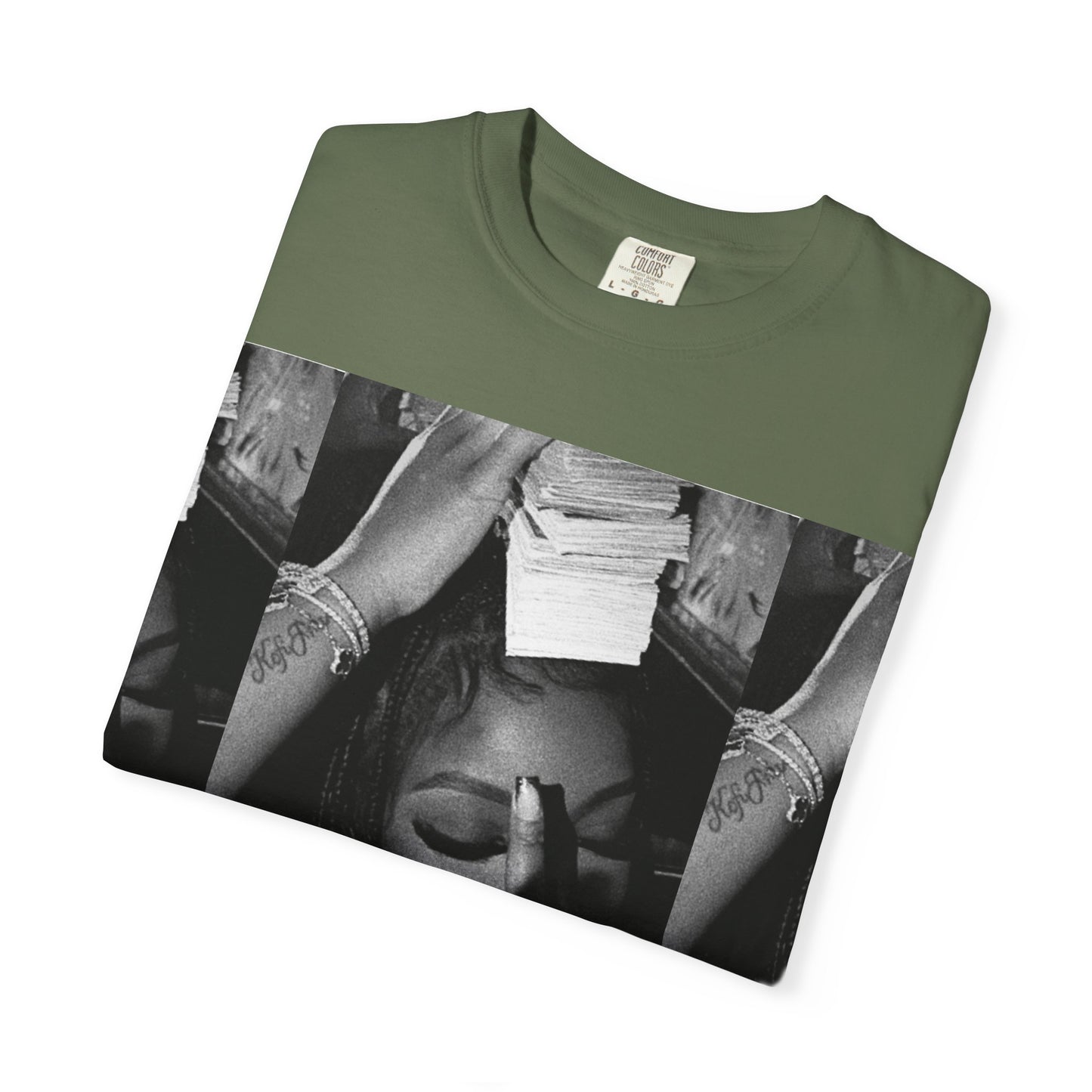 Artistic Unisex T-Shirt - Trendy Graphic Tee for Casual Style, Streetwear, Gift for Friends, Photography Lovers, Everyday Wear