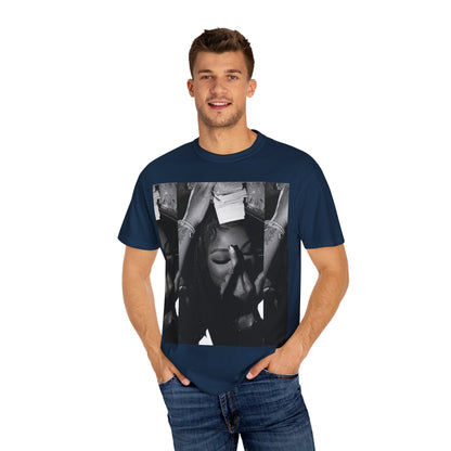 Artistic Unisex T-Shirt - Trendy Graphic Tee for Casual Style, Streetwear, Gift for Friends, Photography Lovers, Everyday Wear