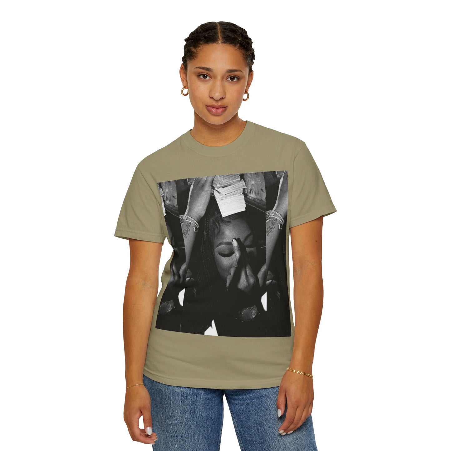 Artistic Unisex T-Shirt - Trendy Graphic Tee for Casual Style, Streetwear, Gift for Friends, Photography Lovers, Everyday Wear