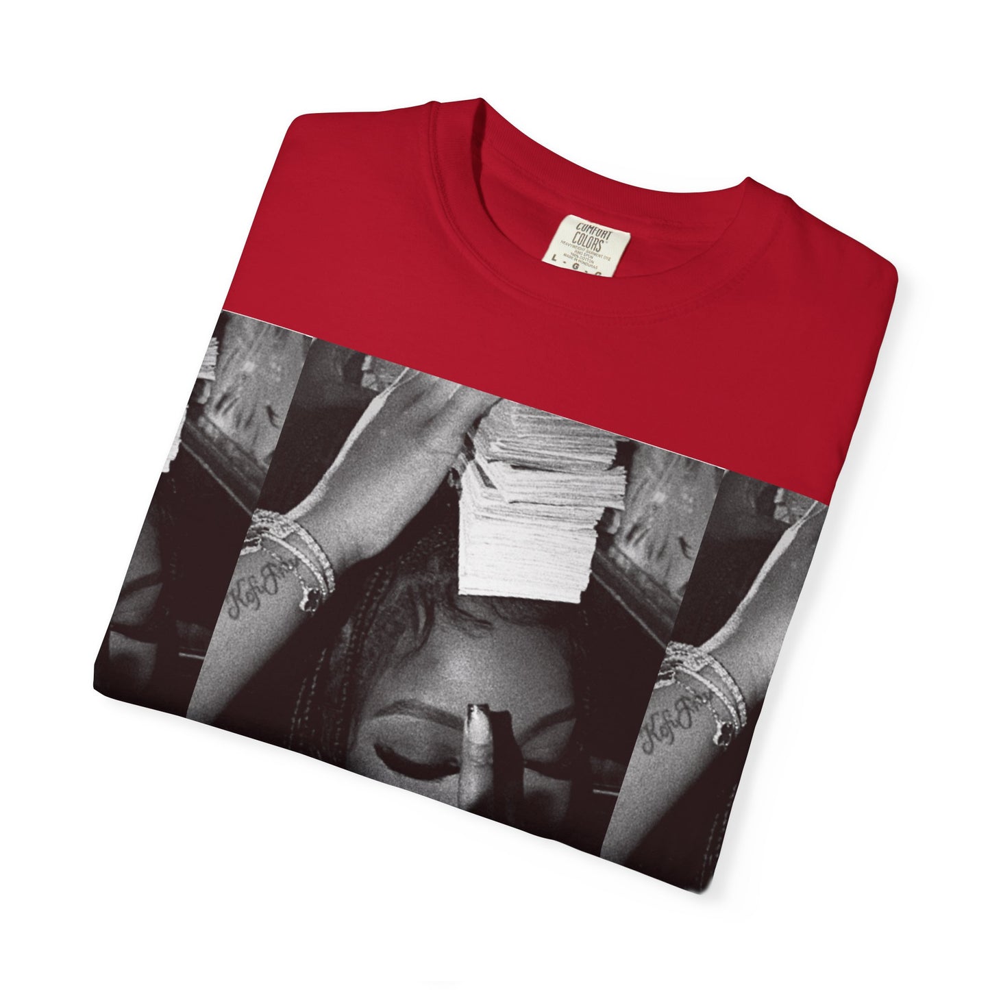 Artistic Unisex T-Shirt - Trendy Graphic Tee for Casual Style, Streetwear, Gift for Friends, Photography Lovers, Everyday Wear